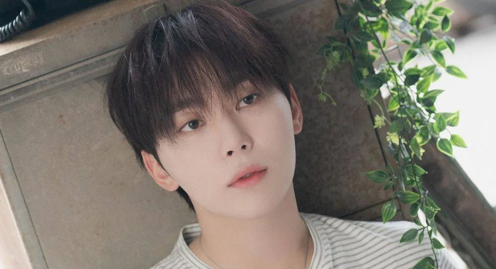 SEVENTEEN’s Seungkwan denies viral 600,000 won restaurant story and warns fans about people falsely using his name for money or concert tickets