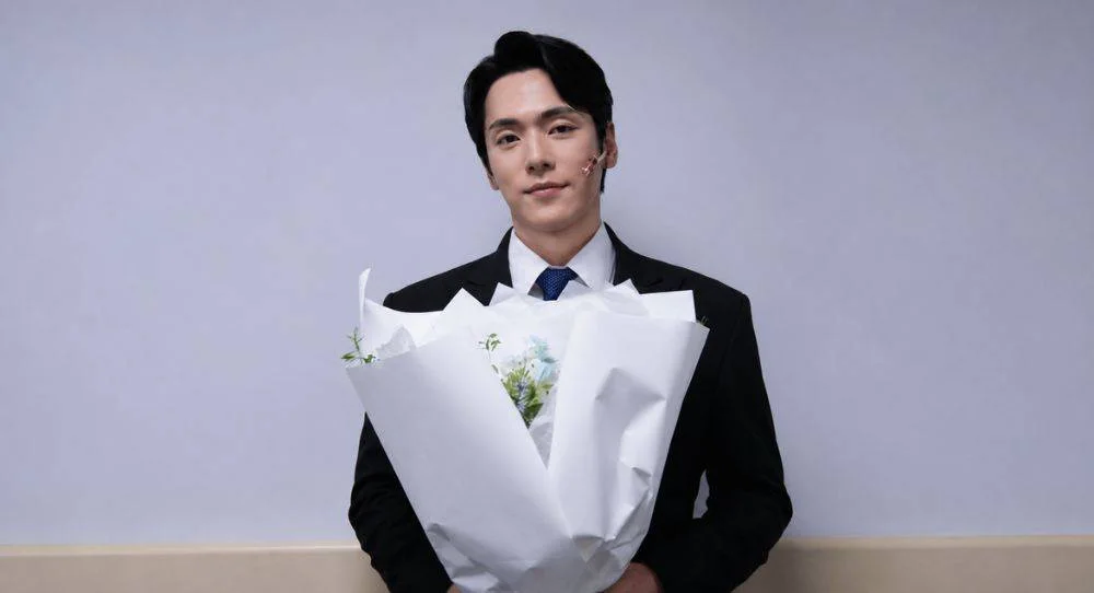 Kim Jung Hyun reflects on his first musical and says it changed how he approaches acting