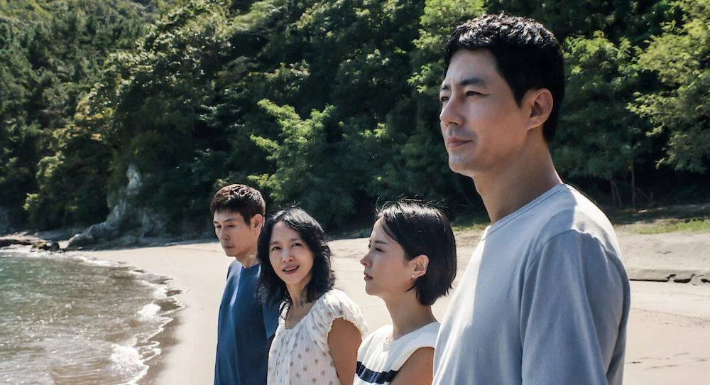 Lee Chang Dong’s Possible Love starring Jeon Do Yeon and Jo In Sung chosen as South Korea’s 2027 Oscars submission