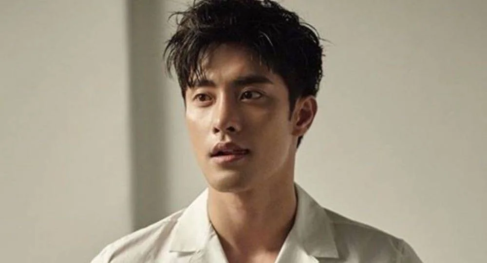 Sung Hoon finally returns to romance dramas as cold AI genius boss in new webtoon based series 'Boss’s Explicit Taste'