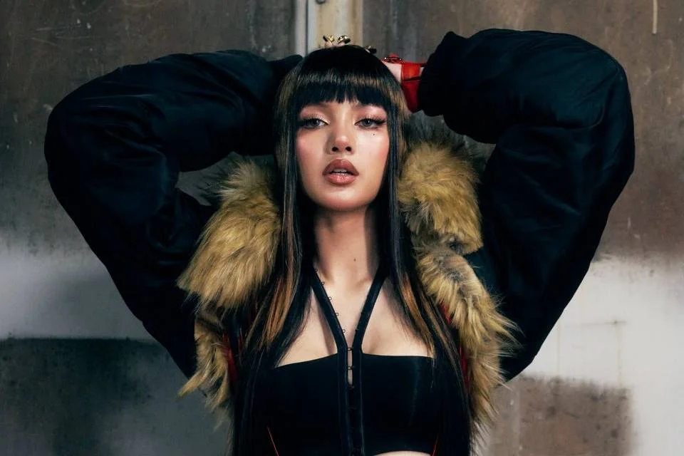BLACKPINK Lisa opens up about leaked trainee video and threats before debut