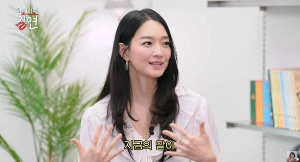 Shin Min Ah reveals many directors are now younger than her and explains why she chooses her words carefully