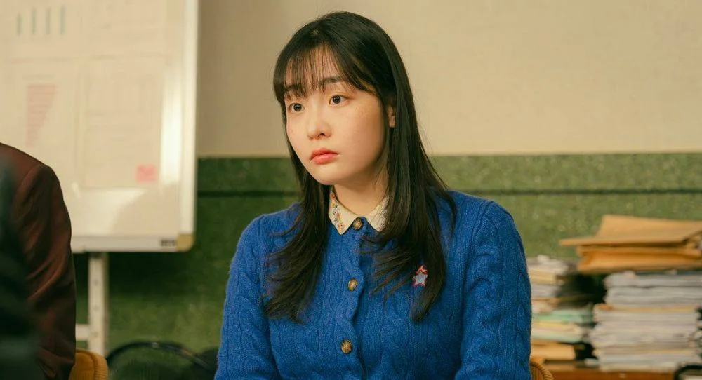 Kim Min Ha admits she was also afraid of poverty as Netflix's new horror drama turns everyday jobs into nightmares